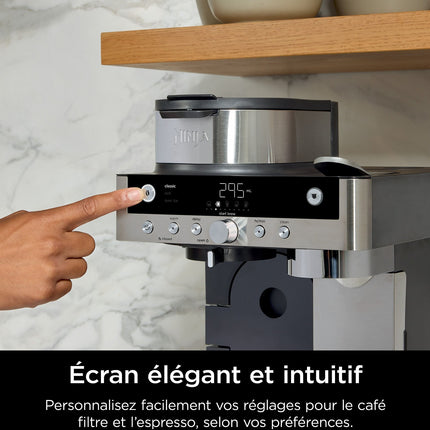 Cafetière filtre et capsules NINJA avec mousseur intégré CFN803EU