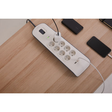 Multiprise USB BELKIN 8 prises parafoudres + 2 USB