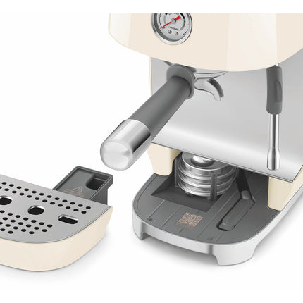 Machine à expresso SMEG ECF03