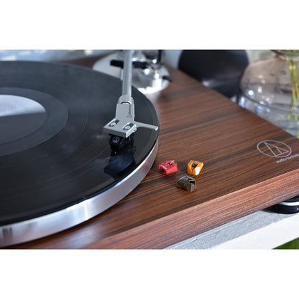 Platine vinyle AUDIO TECHNICA AT-LPW50BTRW