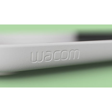 Tablette graphique WACOM One pen tablet small - S