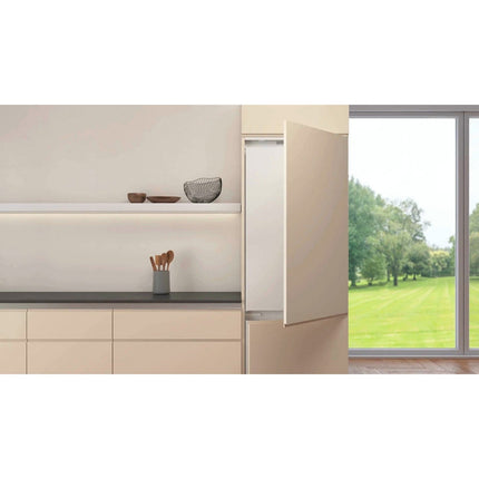 Réfrigérateur 1 porte encastrable WHIRLPOOL WHSD184011A1 FR