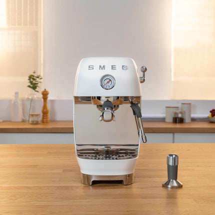 Machine à expresso SMEG ECF03
