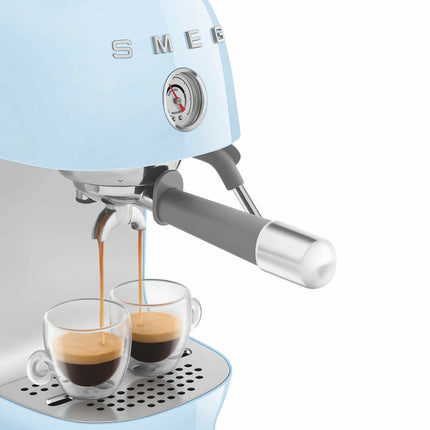 Machine à expresso SMEG ECF03