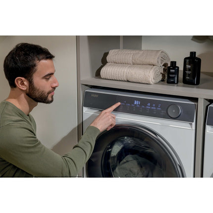 Lave linge hublot HAIER HW100-B14367U-FR