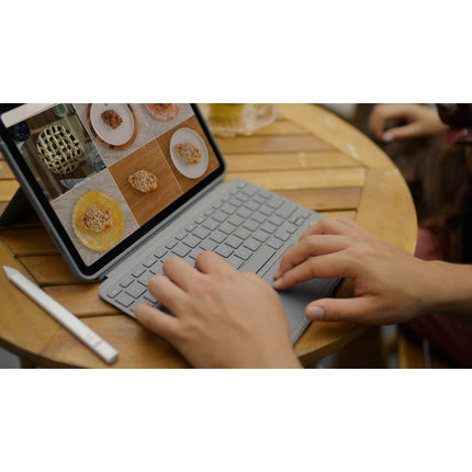 Etui LOGITECH Etui LOGITECH Combo Touch iPad 10eme gen 10.9, iPad A16 (2025)