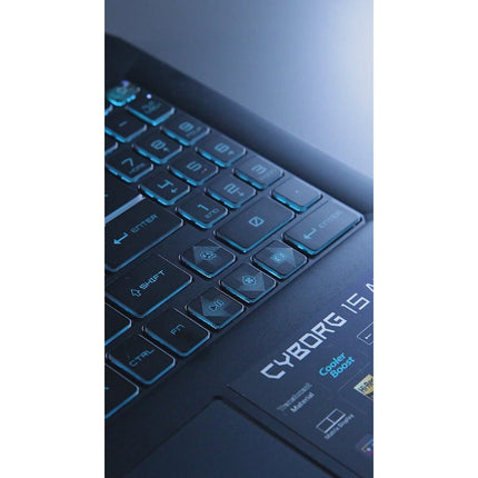 PC Gamer MSI Cyborg 15,6" FHD 144Hz Intel Core i5 13420H Nvidia GeForce RTX 4050 16 Go RAM DDR5 SSD 512 Go