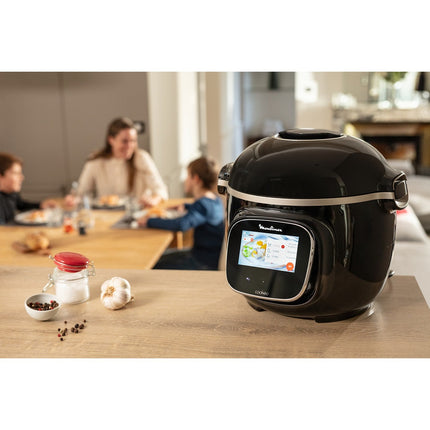 Cookeo MOULINEX CE902800 noir touch wifi 6 L, 13 modes de cuisson, 250 recettes