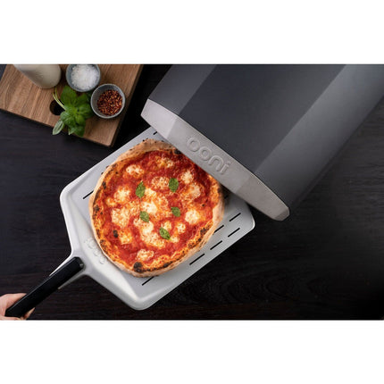 Four à pizza gaz OONI Koda 12 noir pizza 30 cm, préchauffage 15 min, de 280 à 500°C