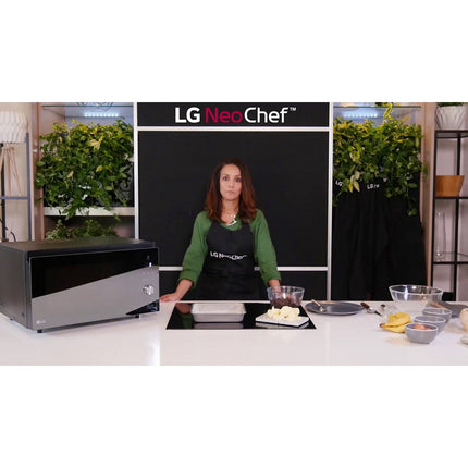 Micro ondes LG MS3235GIB neochef