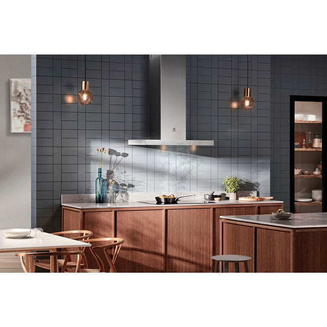 Hotte décorative murale ELECTROLUX EFTF19X