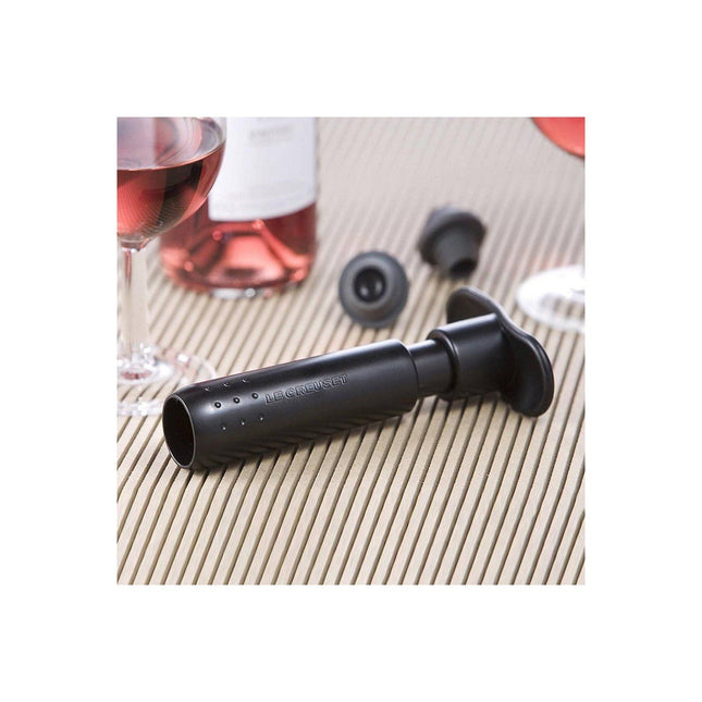 Pompe à vin LE CREUSET WA-137 + 3 bouchons