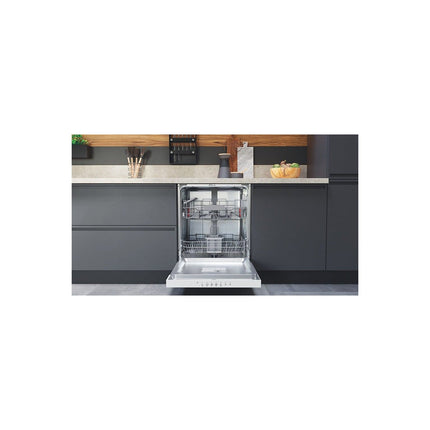 Lave vaisselle encastrable HOTPOINT H3BFD536W