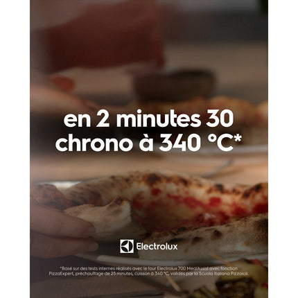 Four encastrable ELECTROLUX EOX8P38WZ Pyrolyse Chaleur tournante et Fonction Pizza 71L