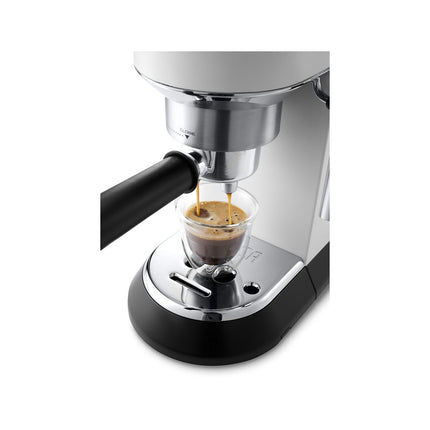 Machine à expresso DELONGHI EC695.
