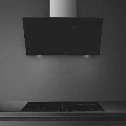Hotte décorative murale inclinée SMEG KICV90BL2