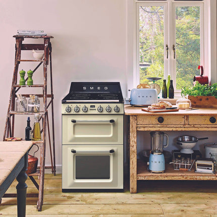 Cuisinière induction SMEG TR62IP2