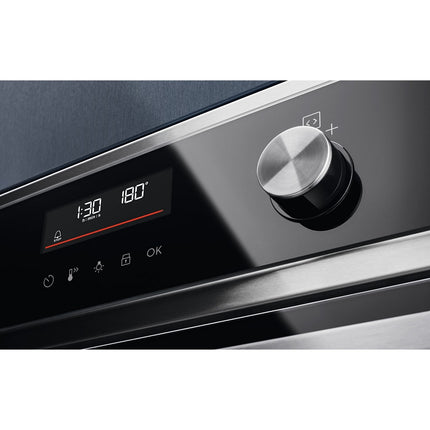 Four encastrable ELECTROLUX EOE6P57X Chaleur tournante et Sonde de cuisson 72L Reconditionné