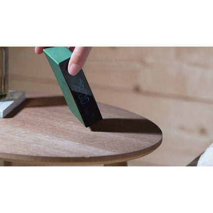 Réveil LEXON Flip Premium Rechargeable Aluminium