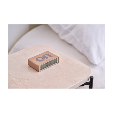 Réveil LEXON Flip Mini de Voyage Rechargeable