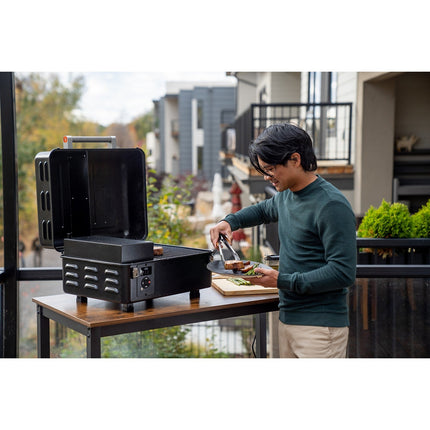 Barbecue pellet TRAEGER Ranger TFT18KLDE noir à poser, 40x29 cm