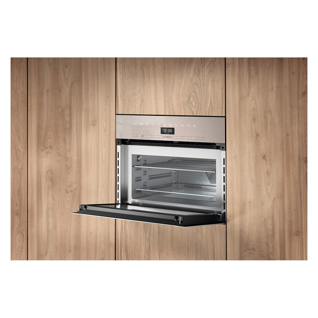 Four encastrable MIELE H 7440 BMX PeBe