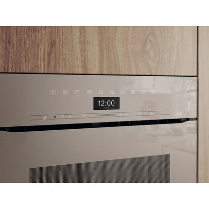 Four encastrable MIELE H 7440 BMX PeBe