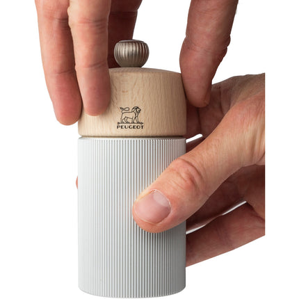 Moulin à sel PEUGEOT LINE aluminium naturel 12cm