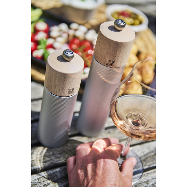 Moulin à sel PEUGEOT LINE aluminium naturel 22cm