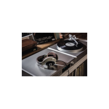 Casque SENNHEISER HD 599