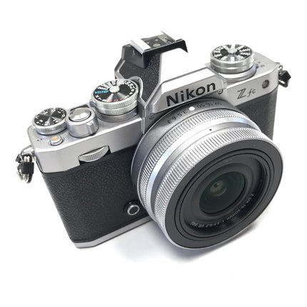 Appareil photo Hybride NIKON Z fc Lens Kit w/16-50 SL