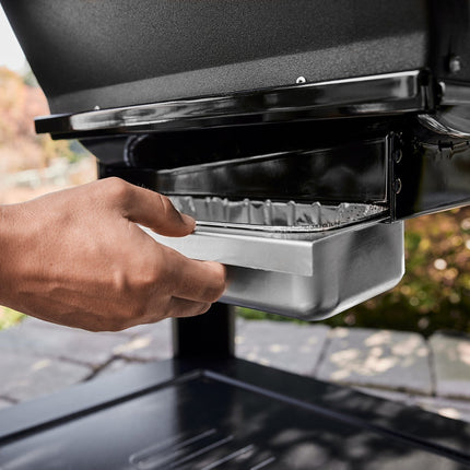 Barbecue pellet WEBER Searwood 600 black, sur chariot, surface de cuisson 61 x 45cm, thermostat digital