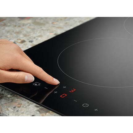 Domino induction ELECTROLUX LIT30230C -Domino 2 foyers 30cm