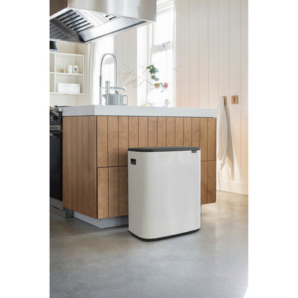 Poubelle de cuisine tri sélectif BRABANTIA Bo Touch Bin 2X30L White