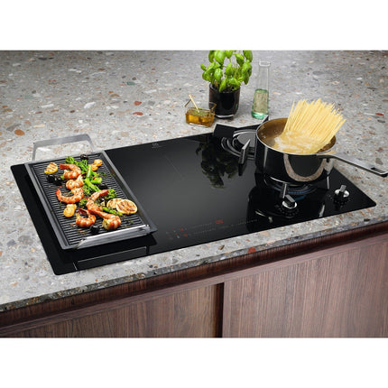 Plaque mixte induction gaz ELECTROLUX KDI951723K - Grande largeur