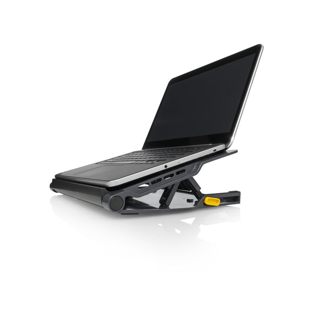 Support ordinateur portable TARGUS ventilé 17''Chill Mat With 4-Port Hub