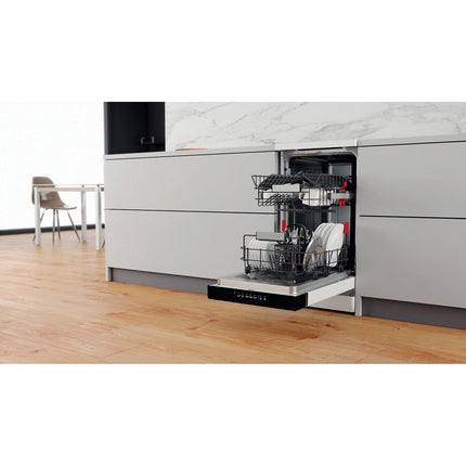 Lave vaisselle 45 cm WHIRLPOOL WSFO3T223P