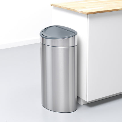 Poubelle de cuisine manuelle BRABANTIA Touch bin 40L Matt Steel