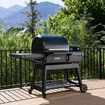 Barbecue pellet LE MARQUIER IRONWOOD noir sur chariot 76 cm