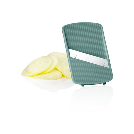 Mandoline ESSENTIELB multifonction avec recipient vert sauge