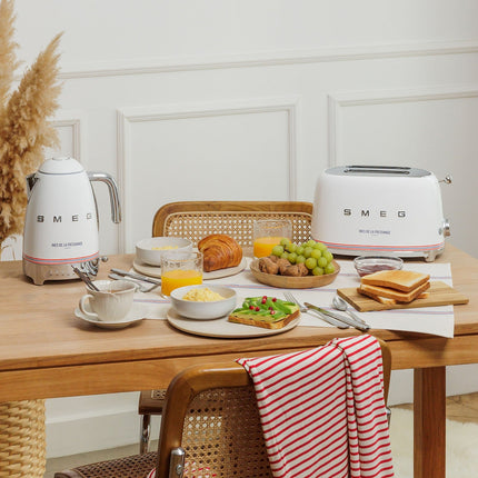Bouilloire SMEG INES DE LA FRESSANGE KLF04IDFEU