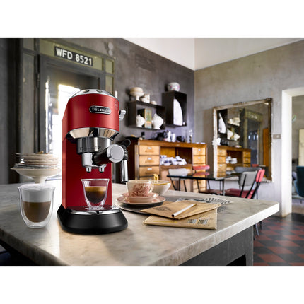 Machine à expresso DELONGHI EC695.