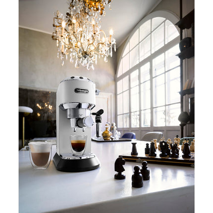 Machine à expresso DELONGHI EC695.