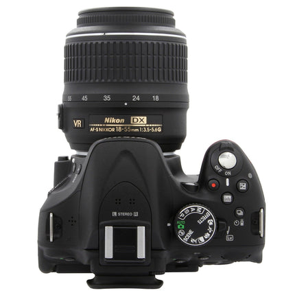 Appareil photo Reflex NIKON D5200 + AFS DX VR 18-55mm