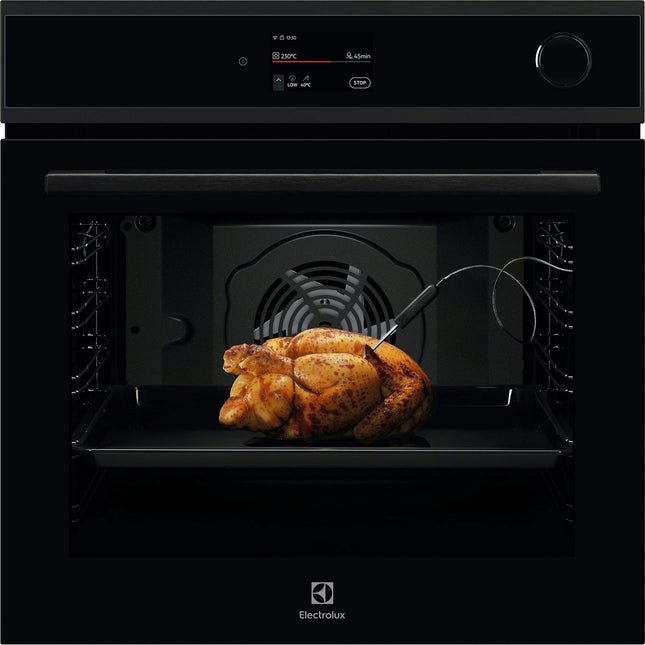 Four encastrable ELECTROLUX EOC9P3XH Pyrolyse Vapeur SteamCrisp et Écran tactile 72L