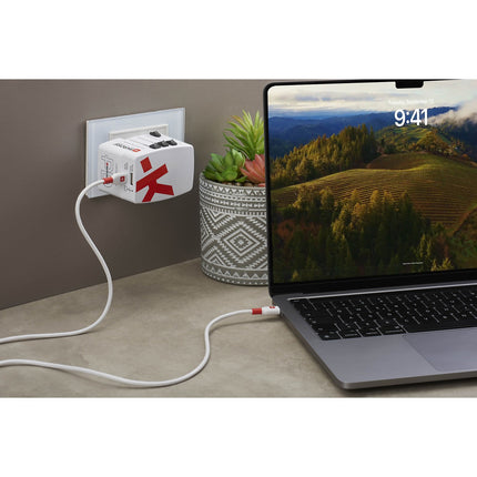 Adaptateur de voyage SKROSS chargeur monde 45 W + cable