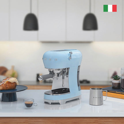Machine à expresso SMEG ECF02