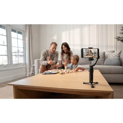 Stabilisateur DJI Osmo Mobile 8 Advanced Tracking Combo