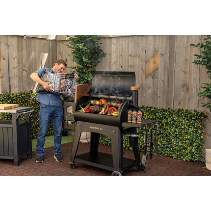 Barbecue pellet PITBOSS ONYX AUSTIN, sur chariot,de 82 à 260 °, surface de cuisson 90 x 50 cm
