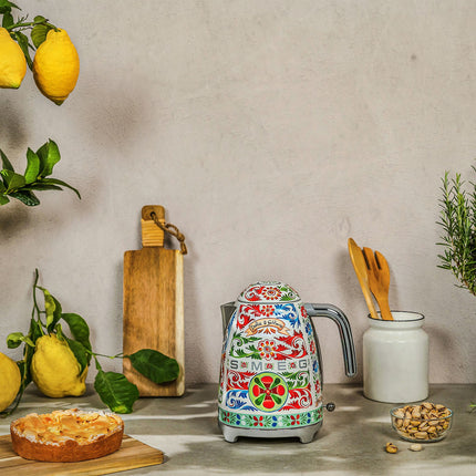 Bouilloire SMEG KLF03DGEU Dolce Gabbana
